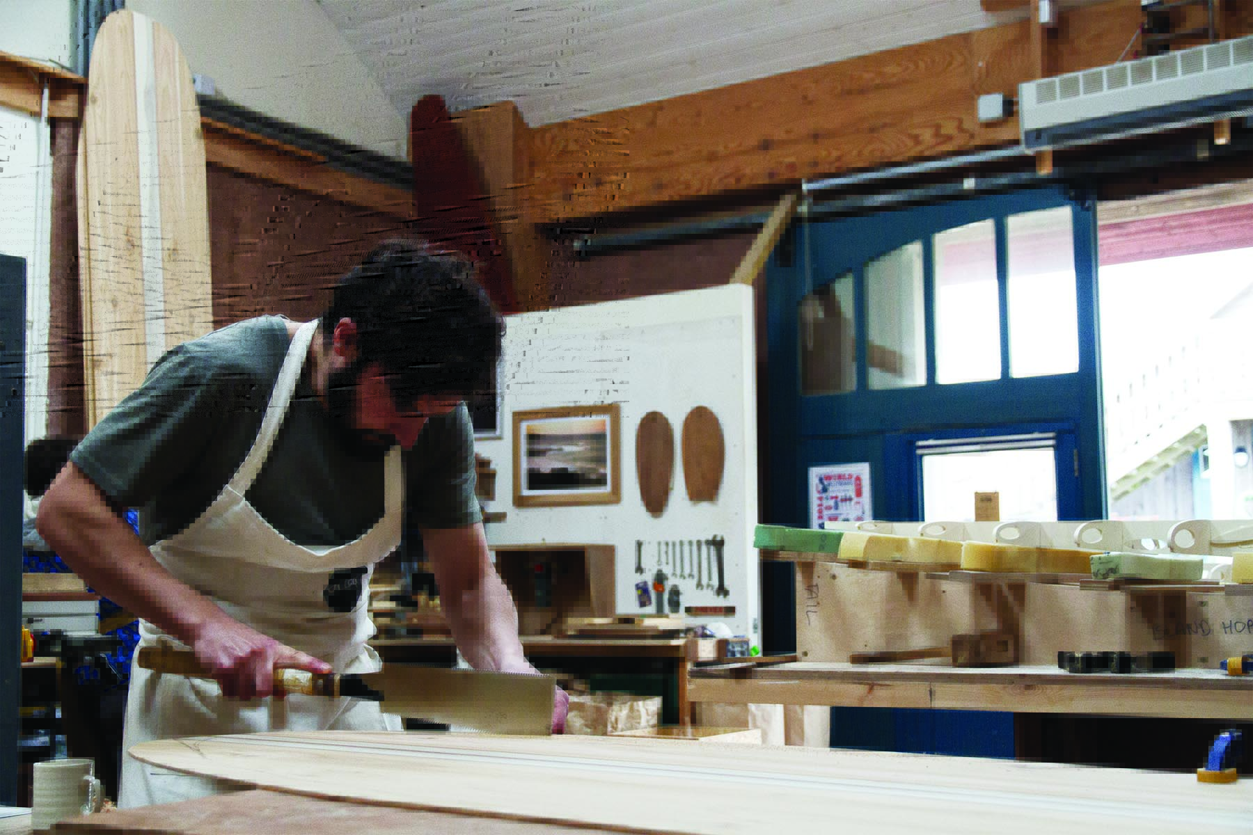 luke and tom otter wooden surfboard workshop october 2014 luke sawing tamplate