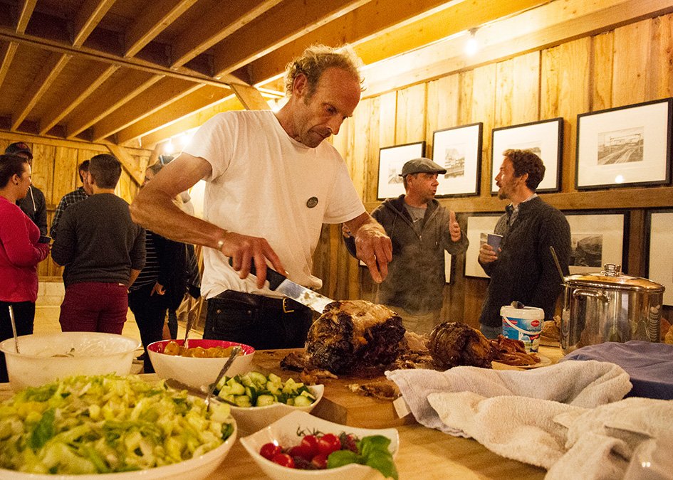 Otter_Surfboards_AGM_2015_Farm_Jez_pork