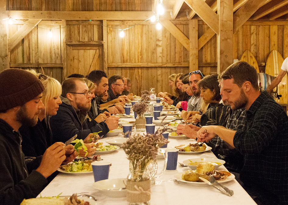 Otter_Surfboards_AGM_2015_Farm_down_table
