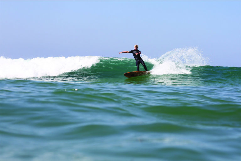Asher King cuts back on the Otter Surfboards Wooden Fetch fish model in France.