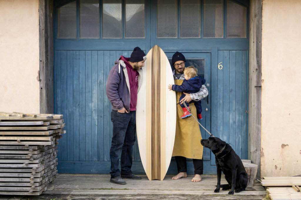 Luca Swift Otter Woden Surfboard Workshop family portrait