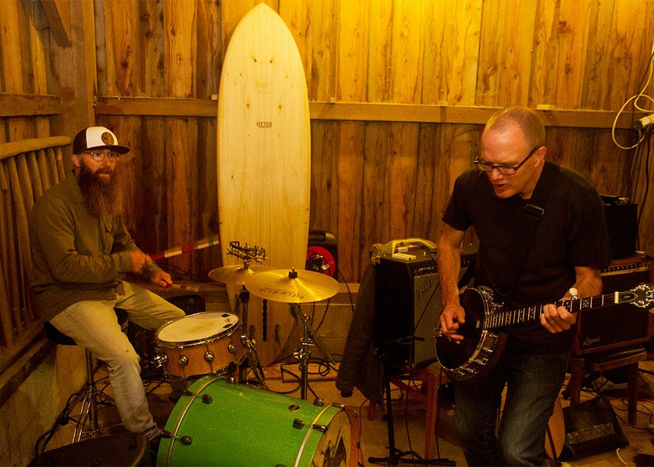 Otter AGM band wooden surfboard