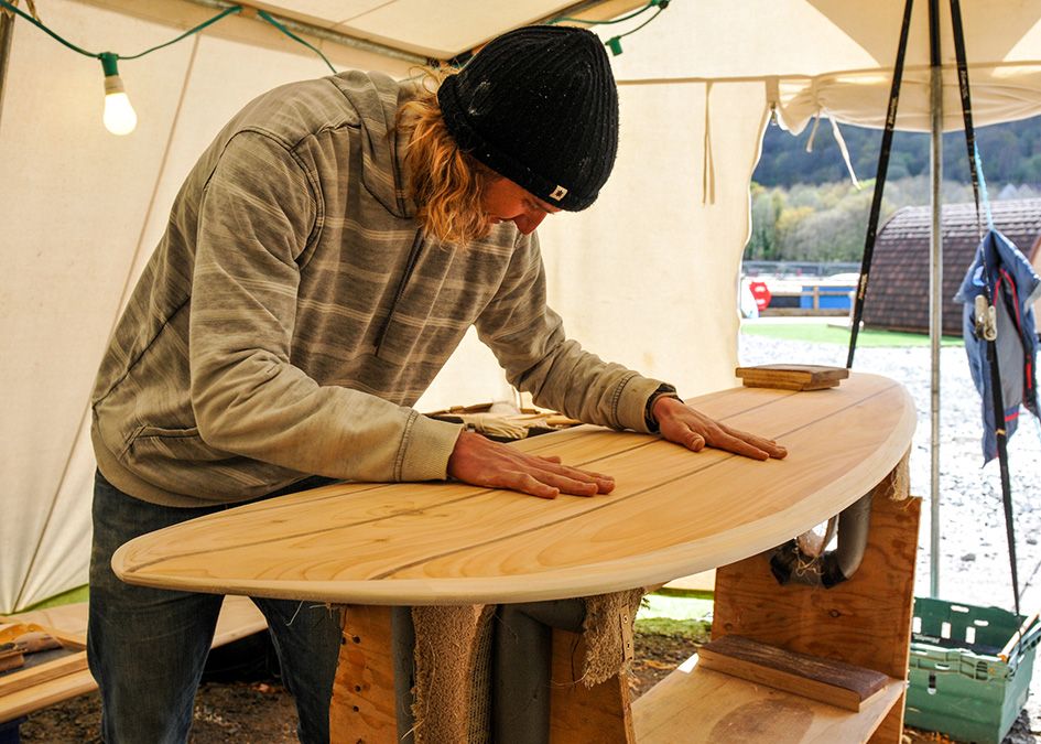 otter wooden surfboard workshop