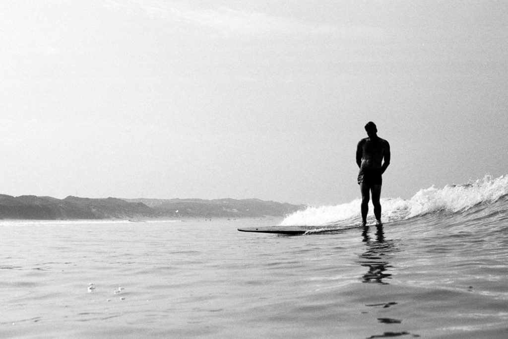 cigar box surfer wave tom blake