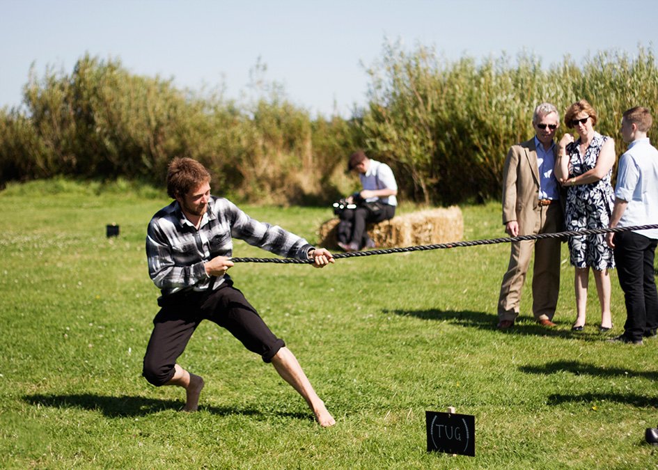 Mr_and_Mrs_Otter_Tug_of_War_Chris_post