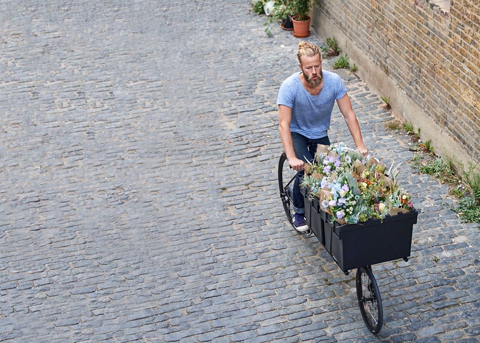 flower man bike