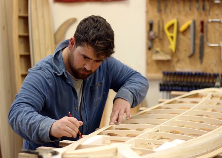 otter wooden surfboard workshop drawing