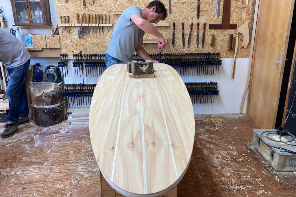 otter wooden surfboard shaping