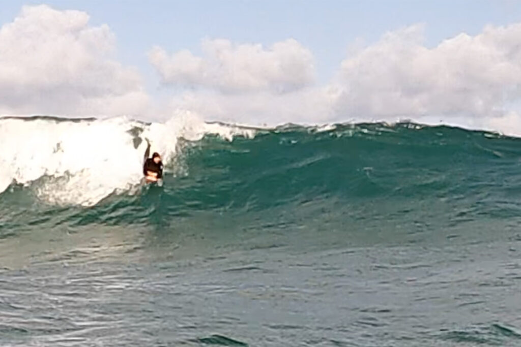otter surfboards bellyboard wave