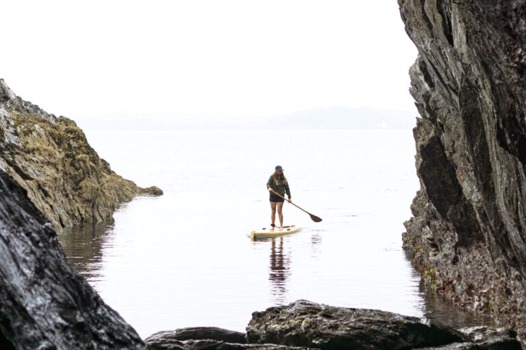Otter Surfboards Wooden Paddleboard SUP Faye Cave Otter Surfboard Paddleboard Falmouth 02