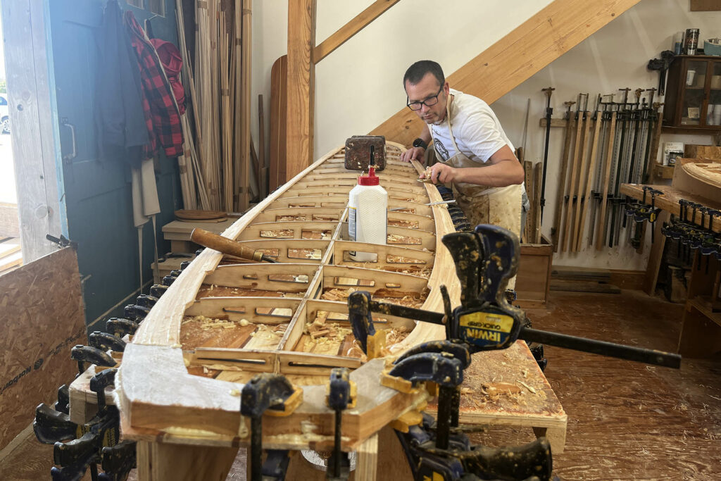 otter make your own wooden surfboard workshop experience