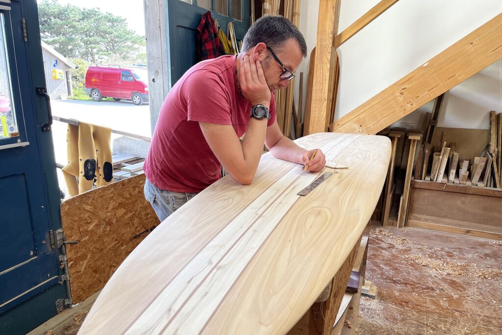 otter make your own wooden surfboard workshop experience
