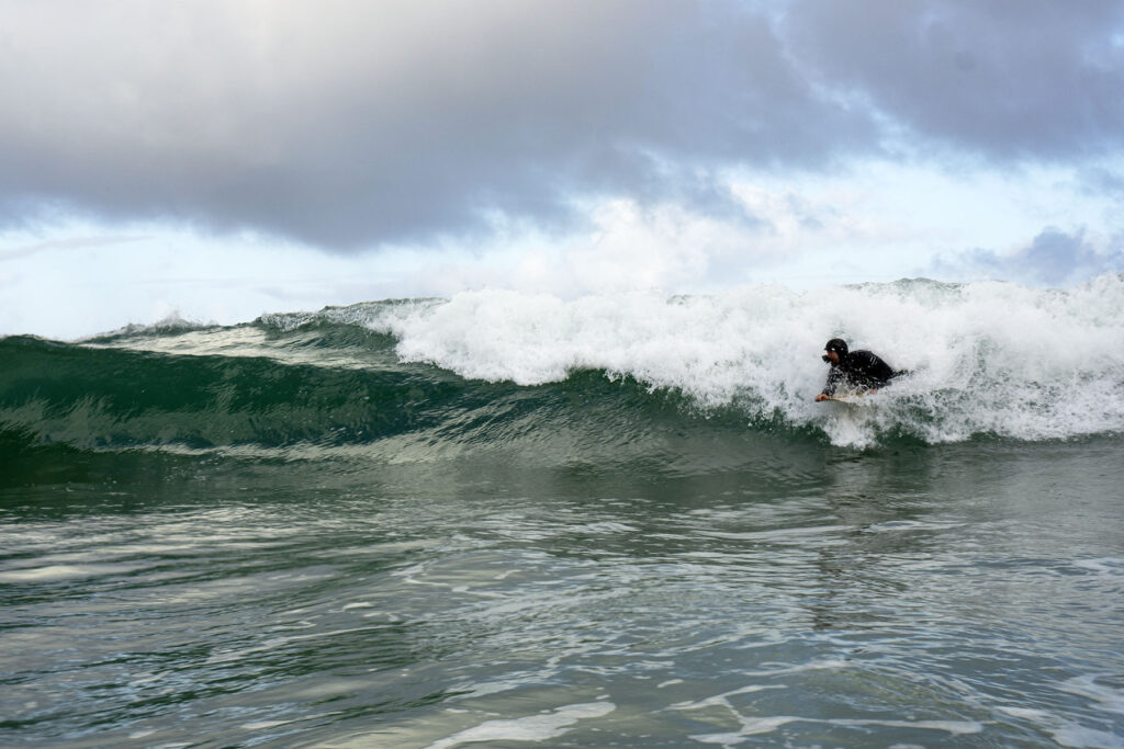 Surfing a sustainable Otter bellyboard