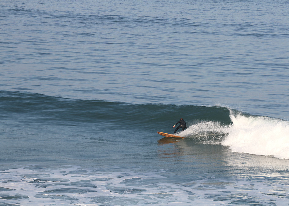 Sustainable, hollow wooden surfboard by Otter Surfboards 7'2 Barque