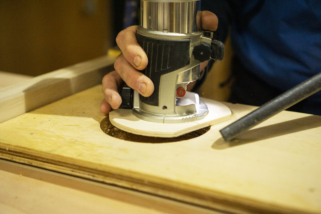 Customising a hollow wooden surfboard